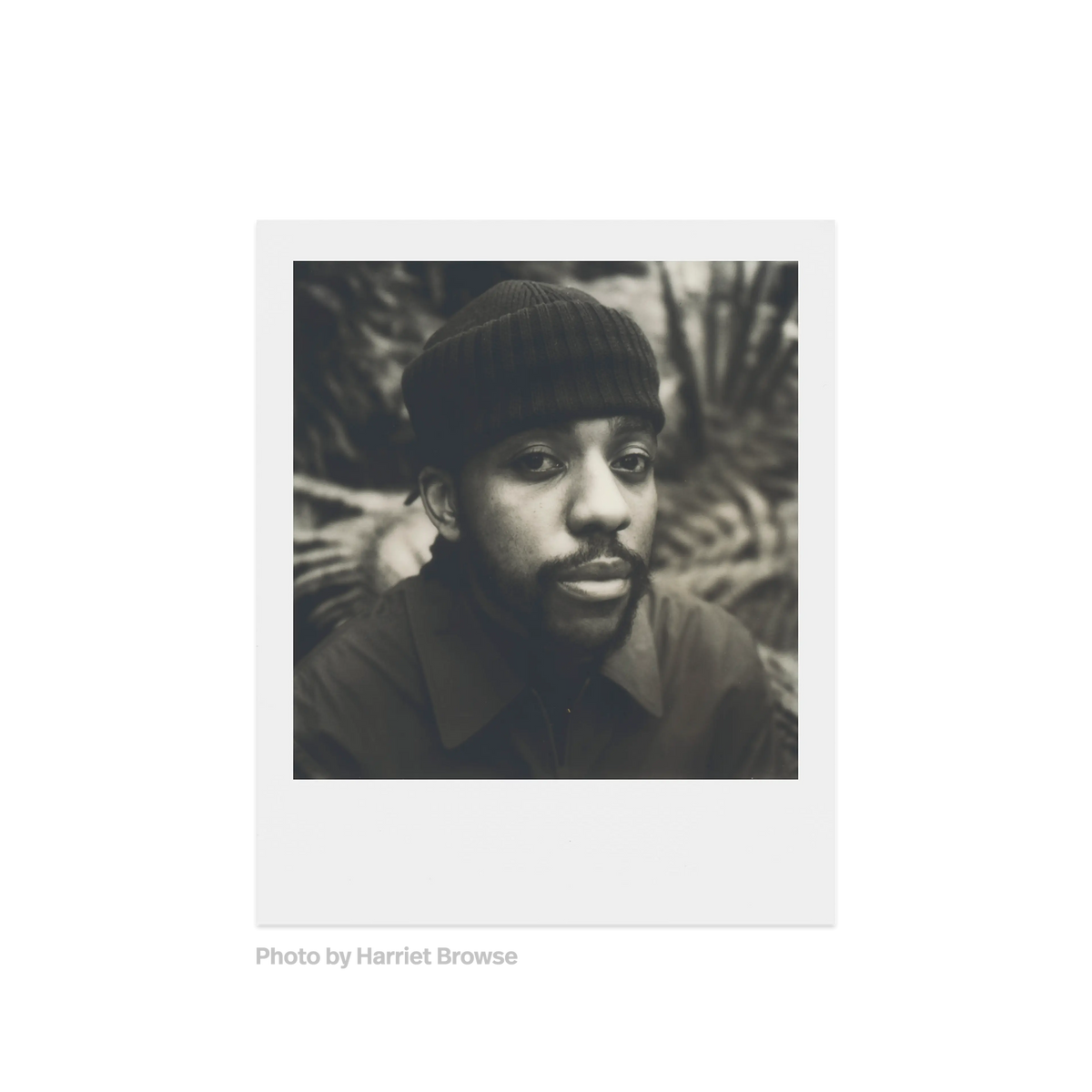 Polaroid B&W 600 Film – White Frame – product view 5