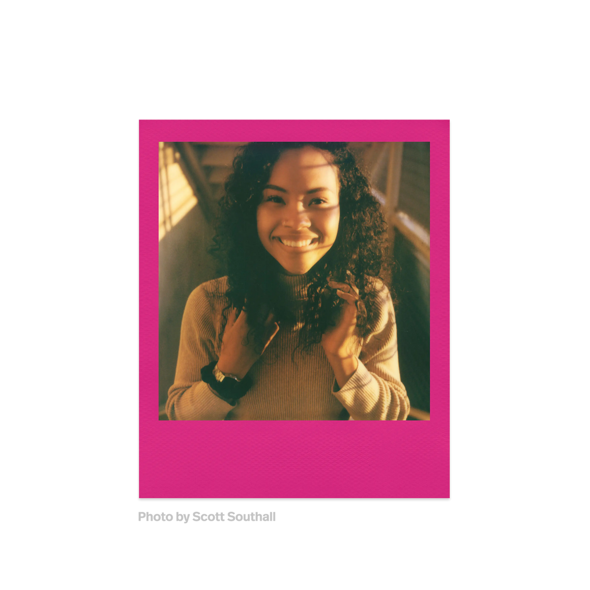 Polaroid Color 600 Film – Color Frames – product view 4