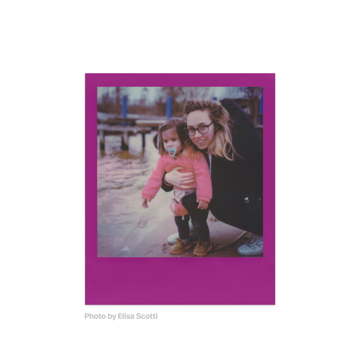 Polaroid Color 600 Film – Color Frames – product view 3